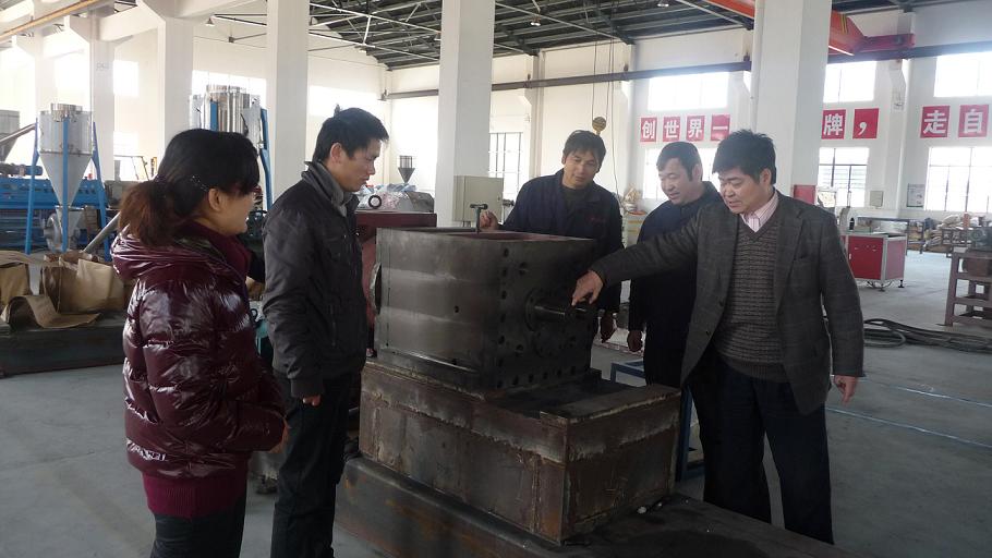 通發(fā)公司以“創(chuàng)建學(xué)習(xí)型黨組織”為抓手，推動“企業(yè)科技創(chuàng)新”.jpg